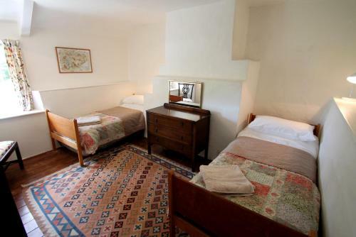 Ball Cottage