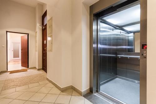 M Apartments