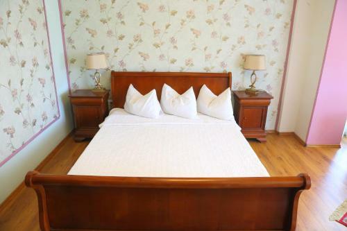 Hostal Boutique Vila White Duchess