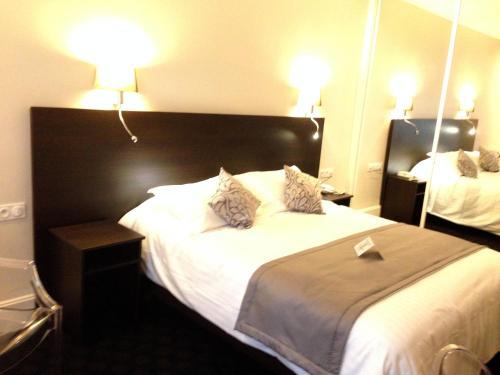 Hotel Logis Midland