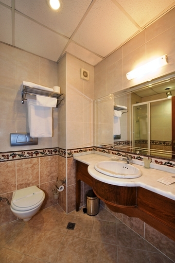 Seven Hills Hotel
