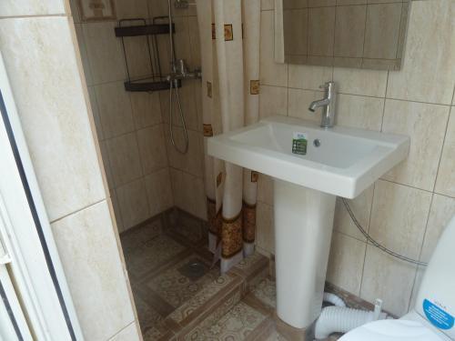 Hostal Guest Home Revolyucii 44