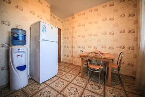 Apartment On Yubileyniy 66