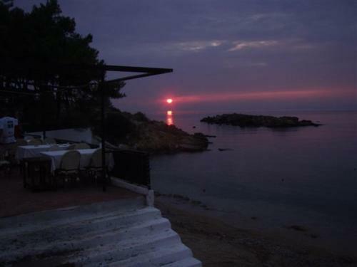 Rainbow Bay Ozdere Beach Hotel