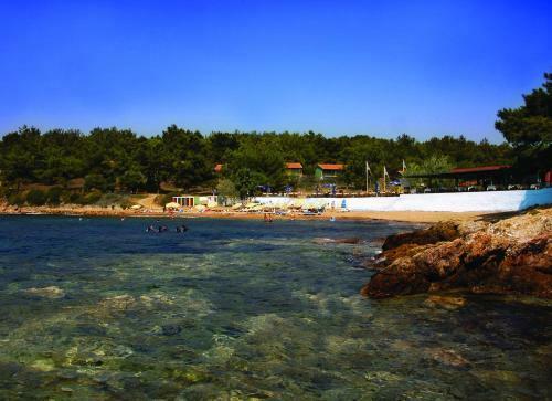 Rainbow Bay Ozdere Beach Hotel