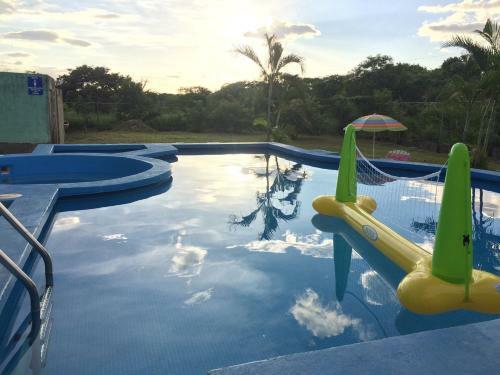Hostal Hospedaje Guanasol