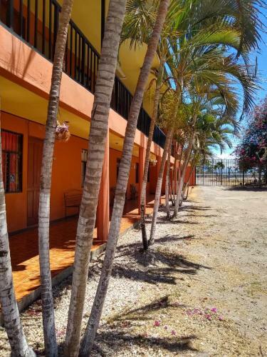 Hostal Hospedaje Guanasol
