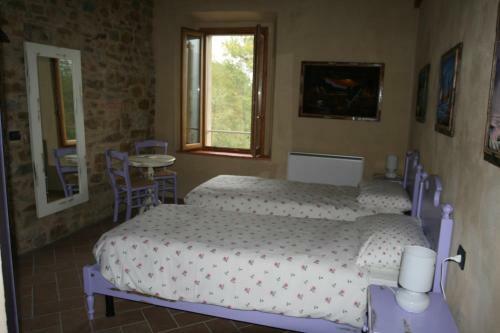 Sacreterre Room And Breakfast