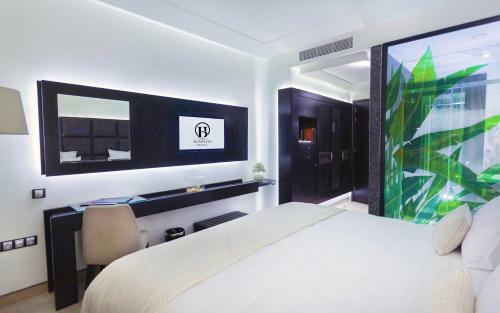 Business Hotel