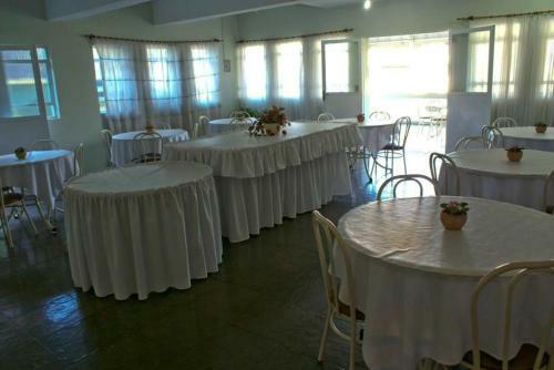 Hostal Pousada Est�ncia Das Flores