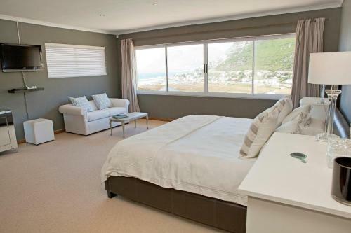 Whale Bay Villa