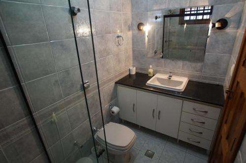Hostel Pico Do Itamb�