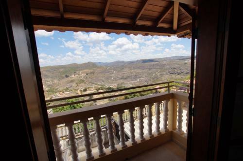 Hostel Pico Do Itamb�