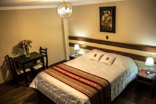 Hotel El Portal De San L�zaro