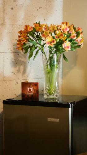 Hotel El Portal De San L�zaro