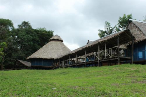 Lodge Tropical Adventures & Expeditions