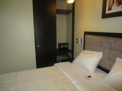 Hotel Real Suite