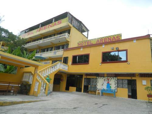 Hostal Hotel Arenas