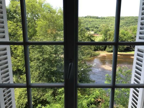 Hostal Moulin Bleu De V�z�re