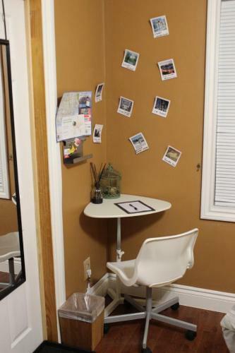 Hostal Rooms Within Toronto
