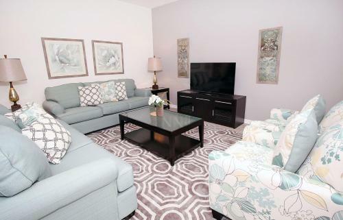 Vacation Home Miles Away From Disney 13yc19