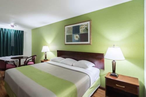 Motel 6 Mattoon