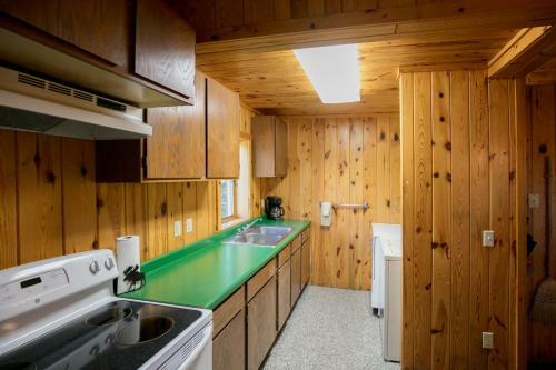 Gunflint Lodge