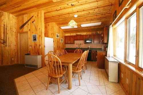 Gunflint Lodge