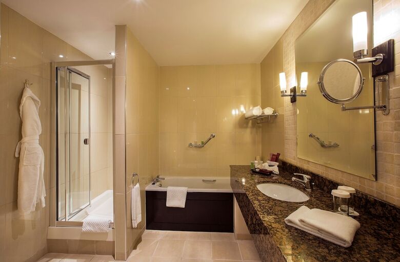 Carlton Hotel Dublin Airport