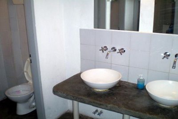 Hostal VI Luz Y Entr� Hostel