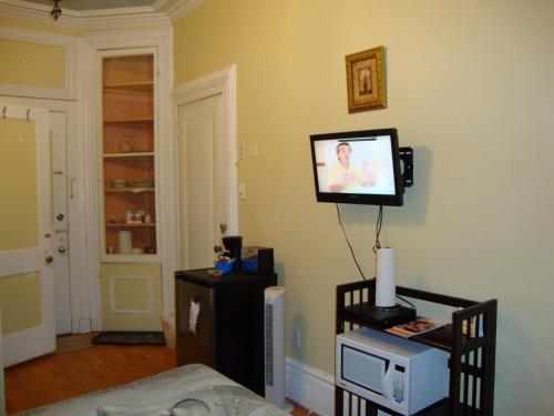 Hotel & Suites Place Des Arts