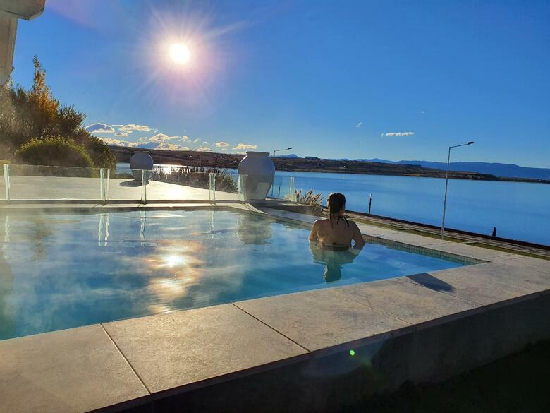 Xelena Hotel & Suites