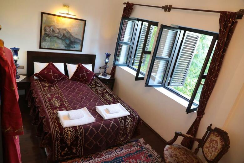 Albergue Hadrianus Hotel