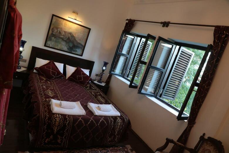 Albergue Hadrianus Hotel
