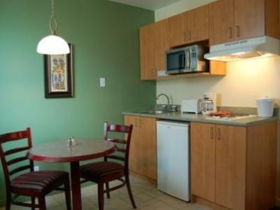 Hotel Les Suites Labelle