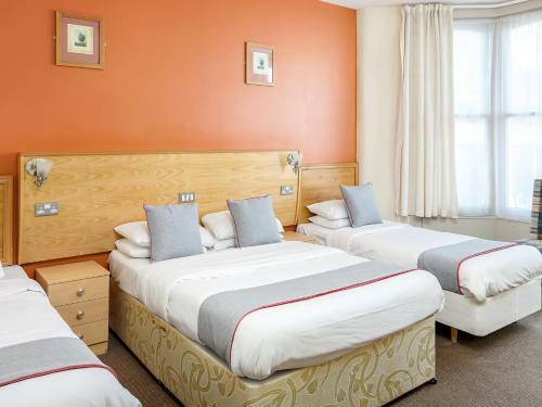 Oyo Gresham Hotel