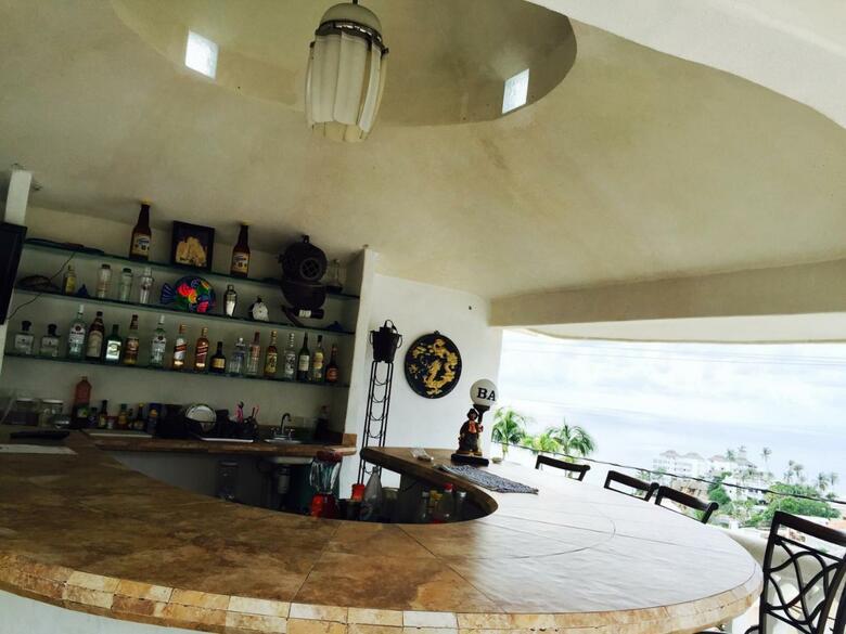Villa Guitarron