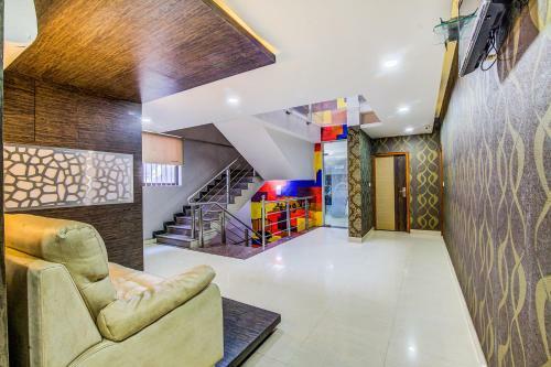 Fabhotel Grand Savoury Suites Frazer Town
