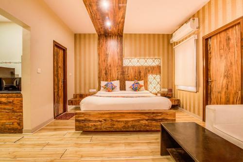 Fabhotel Grand Savoury Suites Frazer Town