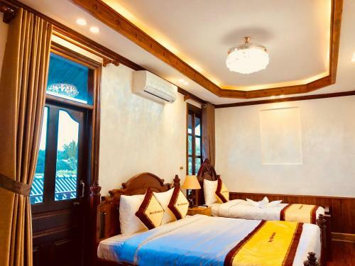 Hostal Merry Riverside Hotel