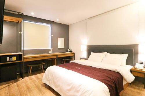 Best In City Hotel