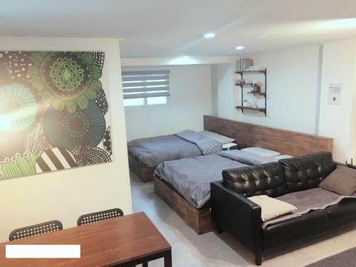 Blue Boat Hostel Myeongdong
