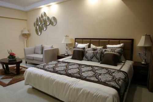 Foshan Baolong International Hotel