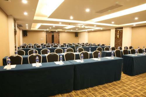 Foshan Baolong International Hotel