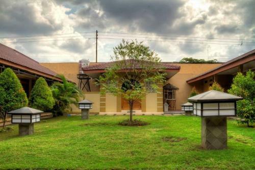 Hostal Kartika Syariah Guest House