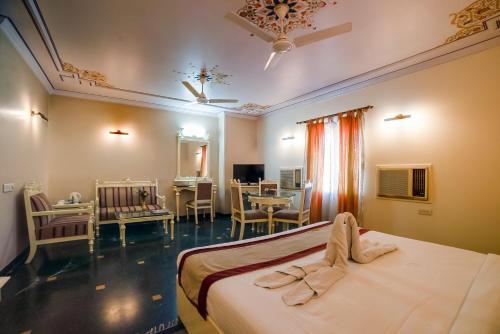 Lmb Hotel City Centre, Jaipur