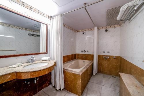 Lmb Hotel City Centre, Jaipur