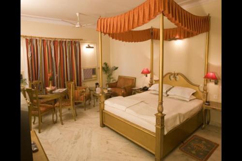 Lmb Hotel City Centre, Jaipur