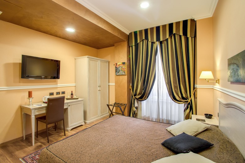 Hotel Papavistarelais