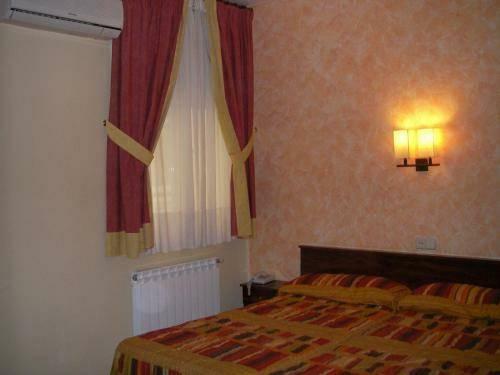 Hostal Oporto